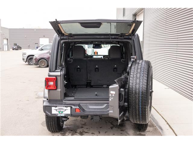 2025 Jeep Wrangler Sahara (Stk: 25554) in London - Image 6 of 23