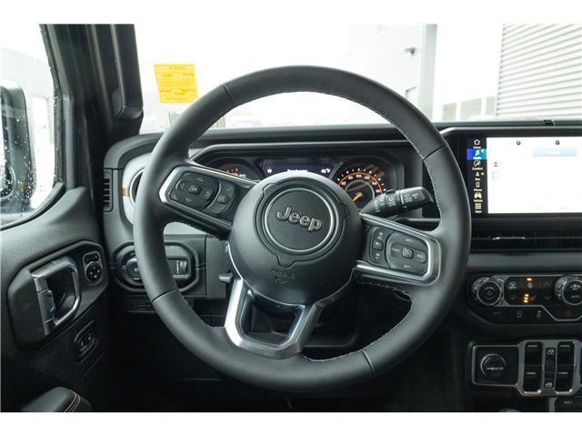 2025 Jeep Wrangler Sahara (Stk: 25554) in London - Image 14 of 23