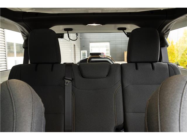 2025 Jeep Wrangler Sahara (Stk: 25554) in London - Image 12 of 23