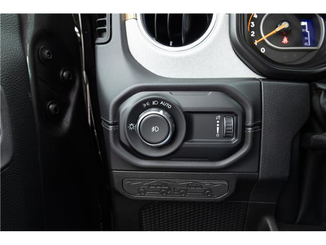 2025 Jeep Wrangler Sahara (Stk: 25554) in London - Image 19 of 23