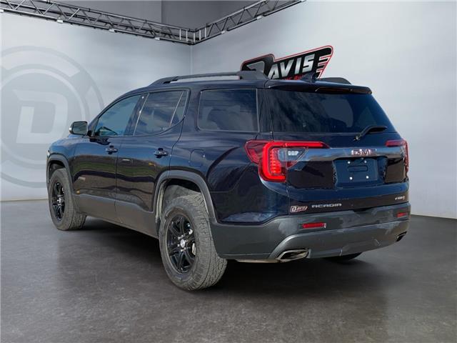 2022 GMC Acadia AT4 (Stk: 351082) in Medicine Hat - Image 3 of 17