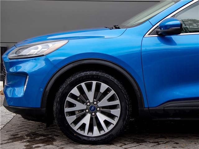 2020 Ford Escape Titanium Hybrid (Stk: TR6036) in Windsor - Image 3 of 25