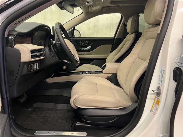 2026 Lincoln Corsair Reserve (Stk: 25CS25) in St.Paul - Image 4 of 10