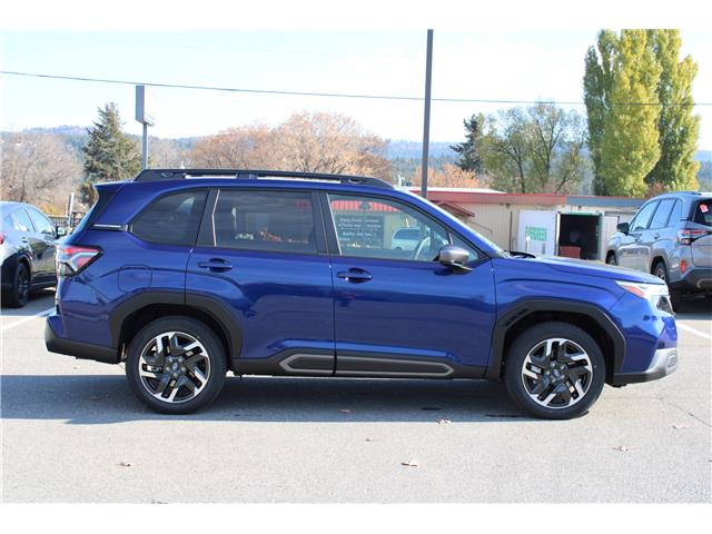 2026 Subaru Forester Limited (Stk: 438799) in Cranbrook - Image 2 of 36