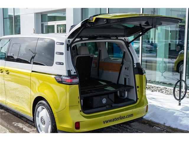 2025 Volkswagen ID. Buzz 1st Edition (Stk: BZ5945) in Waterloo - Image 7 of 22