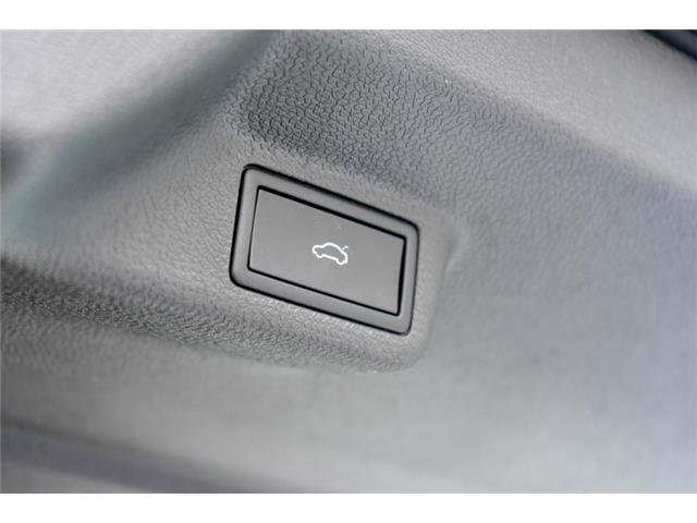 2025 Volkswagen ID. Buzz 1st Edition (Stk: BZ5945) in Waterloo - Image 9 of 22