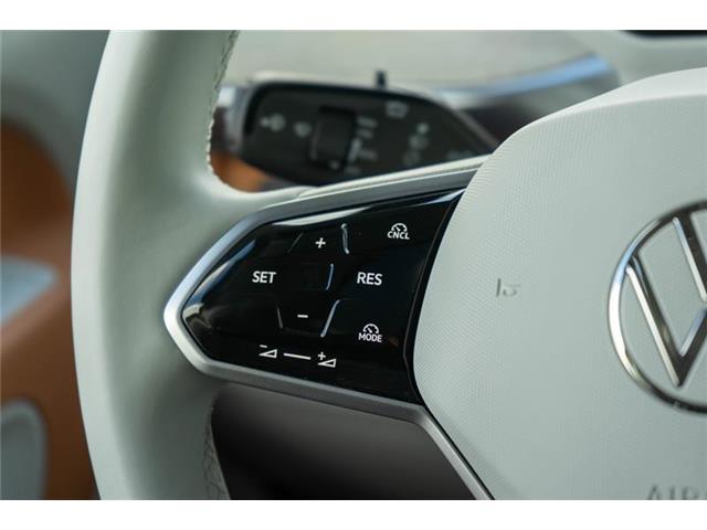 2025 Volkswagen ID. Buzz 1st Edition (Stk: BZ5945) in Waterloo - Image 15 of 22