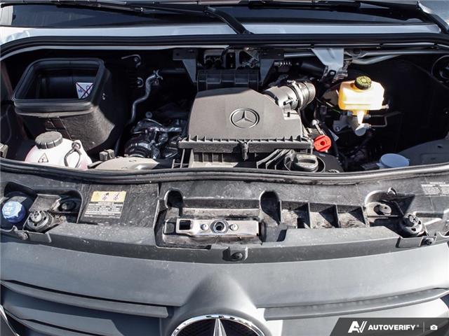 2025 Mercedes-Benz Sprinter 2500 Standard Roof 4-Cyl Diesel (Stk: S2500479) in London - Image 7 of 25