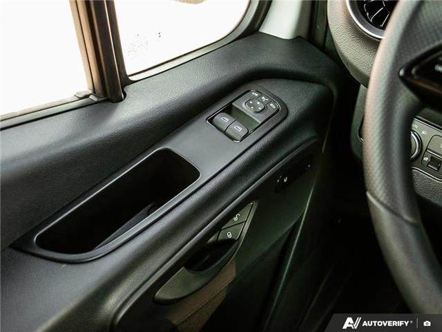 2025 Mercedes-Benz Sprinter 2500 Standard Roof 4-Cyl Diesel (Stk: S2500479) in London - Image 21 of 25