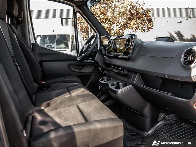2025 Mercedes-Benz Sprinter 2500 Standard Roof 4-Cyl Diesel (Stk: S2500479) in London - Image 24 of 25