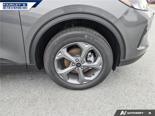 2025 Ford Escape ST-Line (Stk: 27686) in Dartmouth - Image 6 of 24