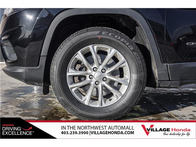 2019 Jeep Cherokee North (Stk: SR0344A) in Calgary - Image 7 of 38