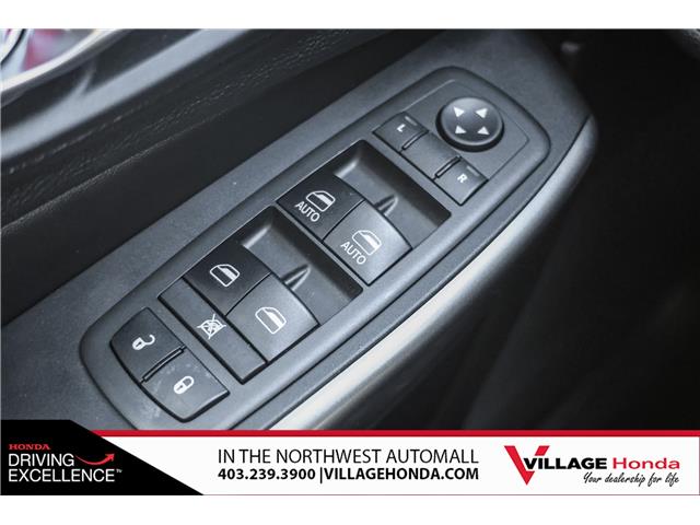 2019 Jeep Cherokee North (Stk: SR0344A) in Calgary - Image 16 of 38