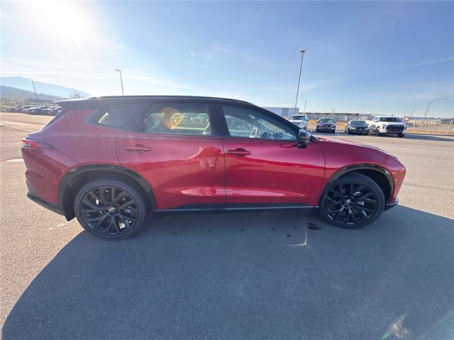 2025 Toyota Crown Signia Limited (Stk: 3031176) in Cranbrook - Image 6 of 21