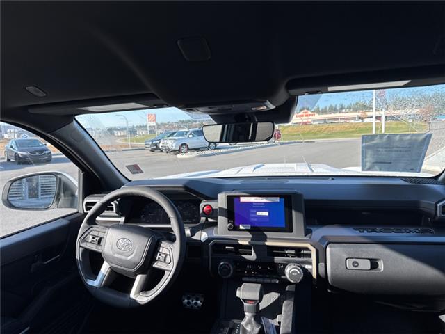 2025 Toyota Tacoma Base (Stk: T099221) in Cranbrook - Image 10 of 18
