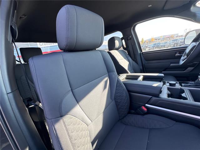 2026 Toyota Tundra SR5 (Stk: X049592) in Cranbrook - Image 11 of 18