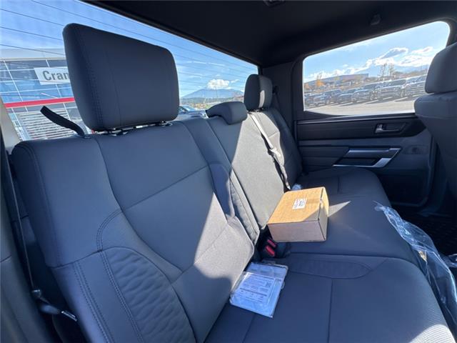 2026 Toyota Tundra SR5 (Stk: X049592) in Cranbrook - Image 12 of 18