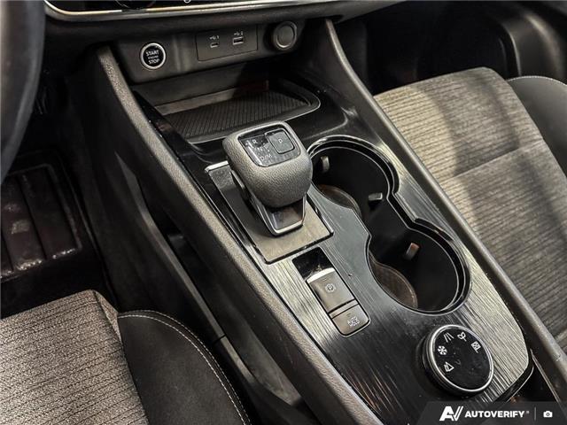 2023 Nissan Rogue  (Stk: 164027) in London - Image 18 of 26