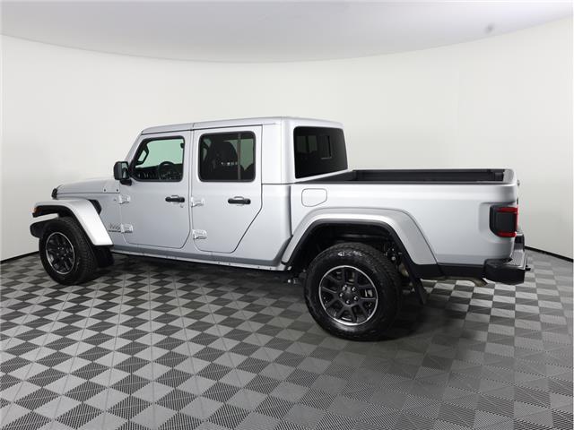 2023 Jeep Gladiator Overland (Stk: 25J156A) in Calgary - Image 10 of 21