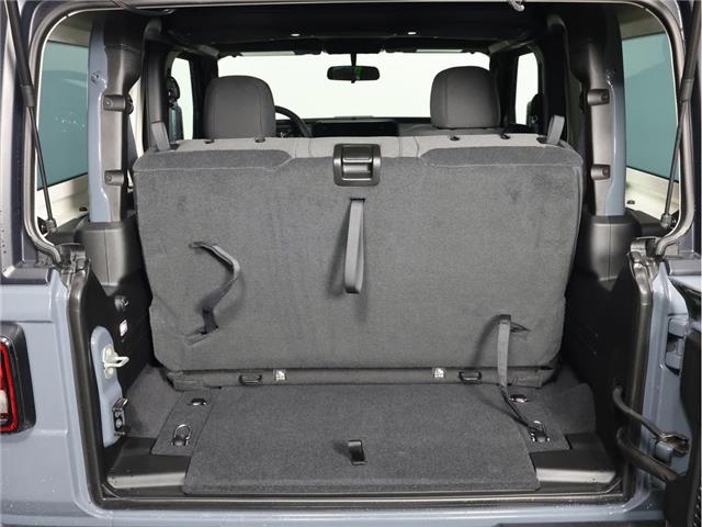 2026 Jeep Wrangler (Stk: 26J012) in Calgary - Image 8 of 15 2026 Jeep Wrangler (Stk: 26J012) in Calgary - Image 8 of 15