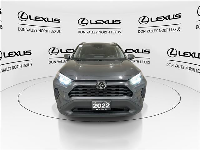 2022 Toyota RAV4 XLE (Stk: 14U6971) in Markham - Image 4 of 30