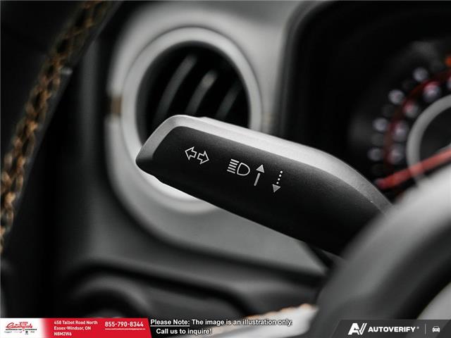 2025 Jeep Wrangler Sahara (Stk: 25181) in Essex-Windsor - Image 23 of 24