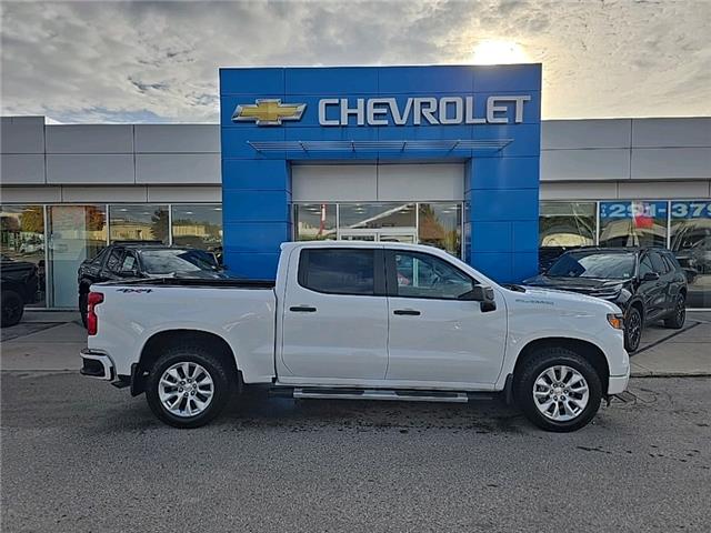 2026 Chevrolet Silverado 1500 Custom (Stk: 26-211) in Listowel - Image 2 of 10