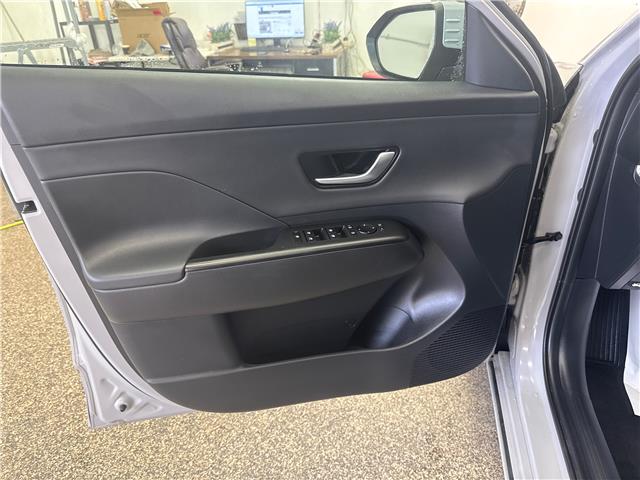 2025 Hyundai Kona Electric Preferred w/Trend Package (Stk: 43060J) in Belleville - Image 14 of 26 2025 Hyundai Kona Electric Preferred w/Trend Package (Stk: 43060J) in Belleville - Image 14 of 26