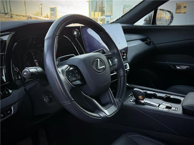 2024 Lexus RX 350h Base (Stk: 260061A) in Calgary - Image 5 of 19