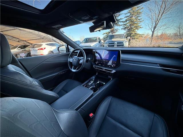 2024 Lexus RX 350h Base (Stk: 260061A) in Calgary - Image 9 of 19