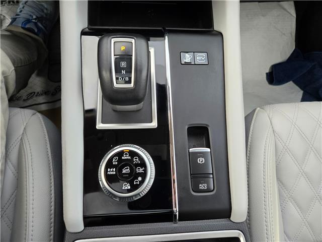 2024 Mitsubishi Outlander Plug-In Hybrid LE (Stk: 8909) in Calgary - Image 22 of 26