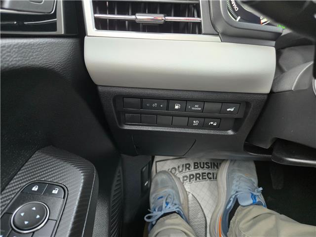 2024 Mitsubishi Outlander Plug-In Hybrid LE (Stk: 8909) in Calgary - Image 24 of 26