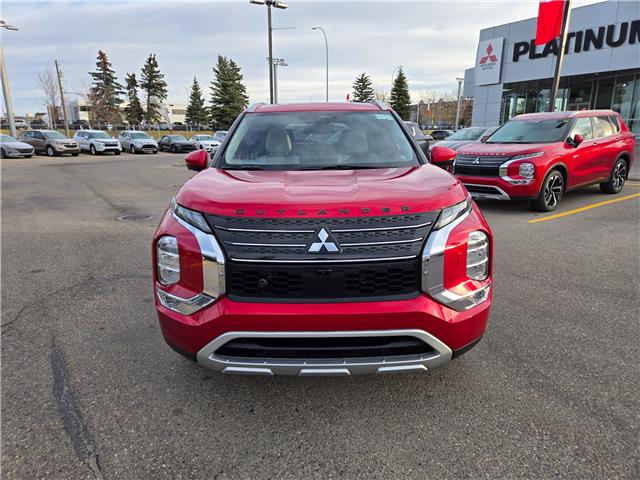 2024 Mitsubishi Outlander Plug-In Hybrid LE (Stk: 8909) in Calgary - Image 2 of 26