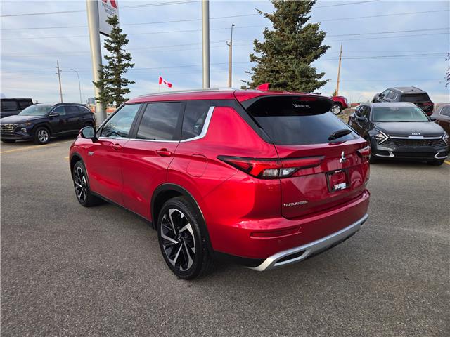 2024 Mitsubishi Outlander Plug-In Hybrid LE (Stk: 8909) in Calgary - Image 5 of 26