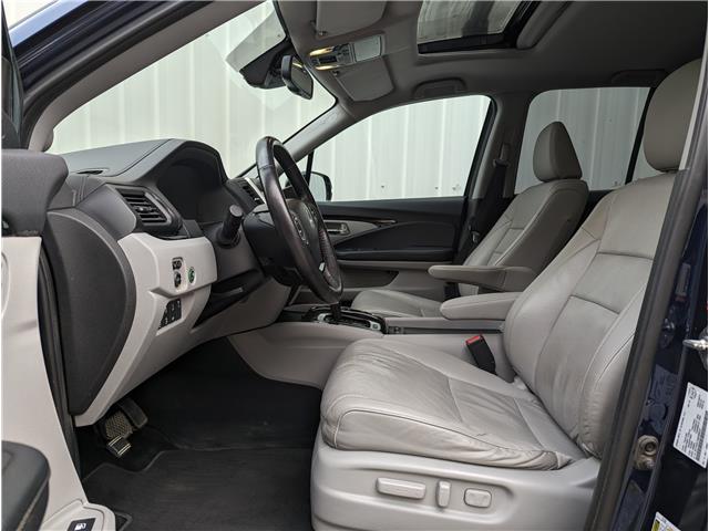 2019 Honda Ridgeline Touring (Stk: H02099A) in North Cranbrook - Image 8 of 14