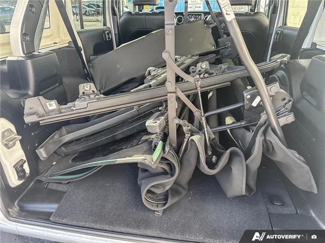 2021 Jeep Wrangler Unlimited Sahara (Stk: TT7175) in Sarnia - Image 12 of 25