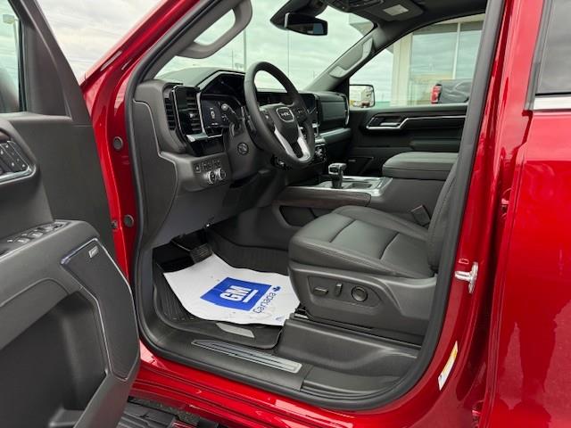 2026 GMC Sierra 1500 SLT (Stk: 26121) in Temiskaming Shores - Image 7 of 13