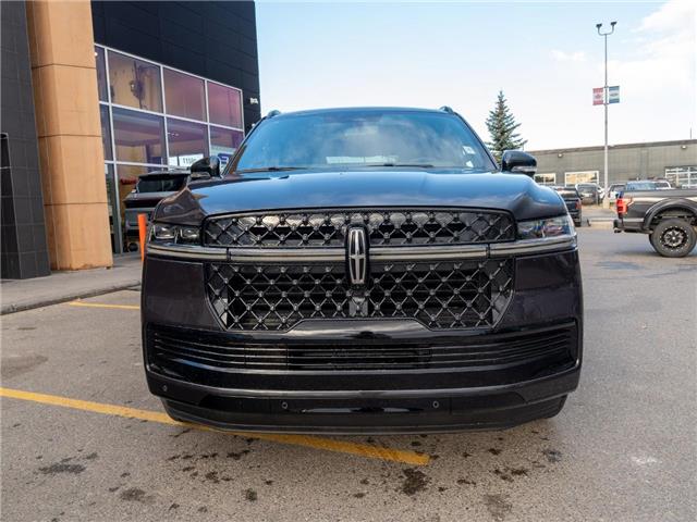 2025 Lincoln Navigator Reserve (Stk: S-2163) in Calgary - Image 2 of 18