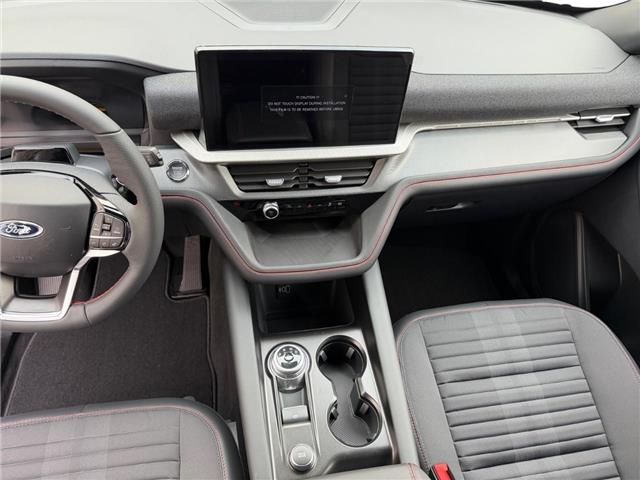2026 Ford Explorer ST-Line (Stk: 15232) in Golden - Image 12 of 17