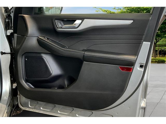 2024 Ford Escape Platinum (Stk: P0802) in Vancouver - Image 23 of 34