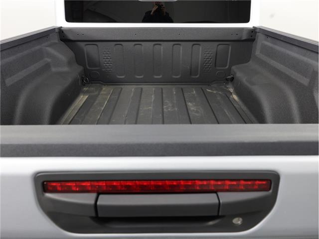 2023 Jeep Gladiator Overland (Stk: 25J156A) in Calgary - Image 8 of 21