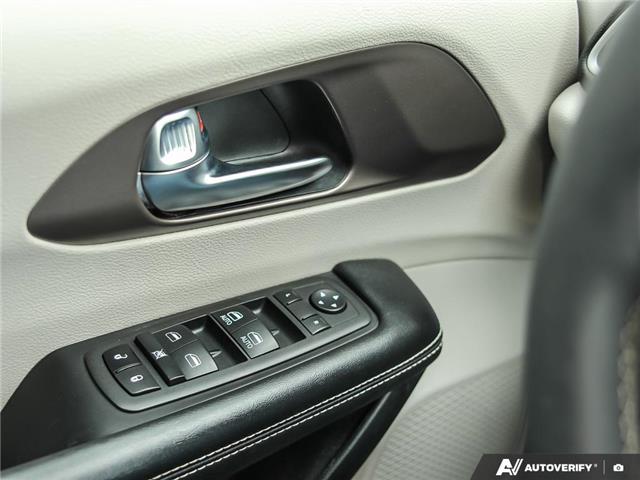 2022 Chrysler Grand Caravan SXT (Stk: 172193) in London - Image 17 of 28