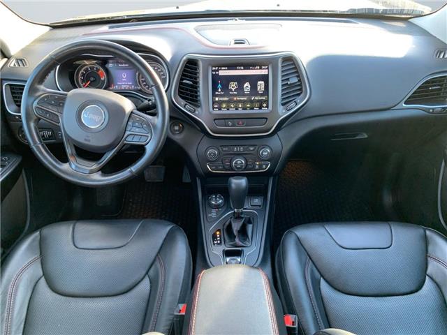 2020 Jeep Cherokee Trailhawk (Stk: 351039) in Medicine Hat - Image 10 of 17 2020 Jeep Cherokee Trailhawk (Stk: 351039) in Medicine Hat - Image 10 of 17