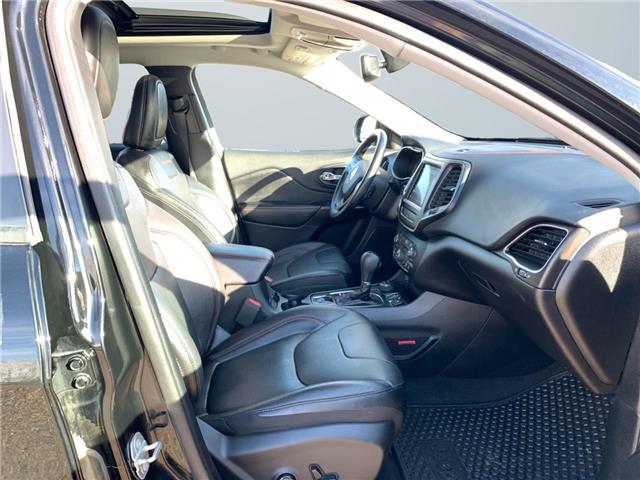 2020 Jeep Cherokee Trailhawk (Stk: 351039) in Medicine Hat - Image 15 of 17 2020 Jeep Cherokee Trailhawk (Stk: 351039) in Medicine Hat - Image 15 of 17