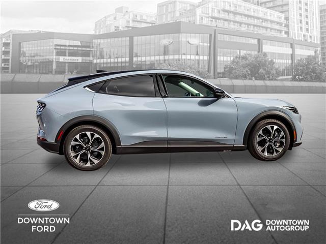 2025 Ford Mustang Mach-E Select (Stk: 250972) in Toronto - Image 3 of 21