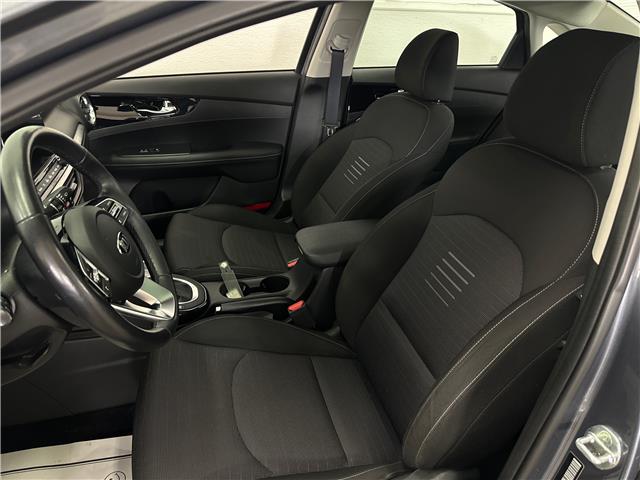 2021 Kia Forte EX Premium (Stk: 43051J) in Belleville - Image 9 of 22