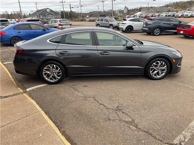 2020 Hyundai Sonata Preferred in Charlottetown - Image 6 of 16