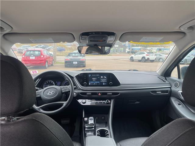 2020 Hyundai Sonata Preferred in Charlottetown - Image 11 of 16
