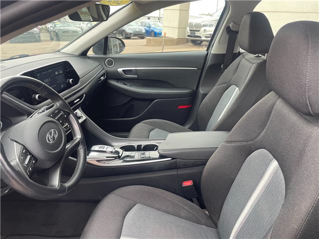 2020 Hyundai Sonata Preferred in Charlottetown - Image 12 of 16