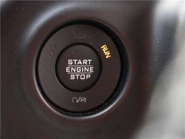 2019 Jeep Wrangler Unlimited Sahara (Stk: TL2956) in Windsor - Image 12 of 28